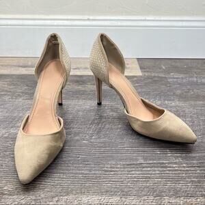 Sergio Bari tan faux suede formal heels with rhinestone details size 8 B72